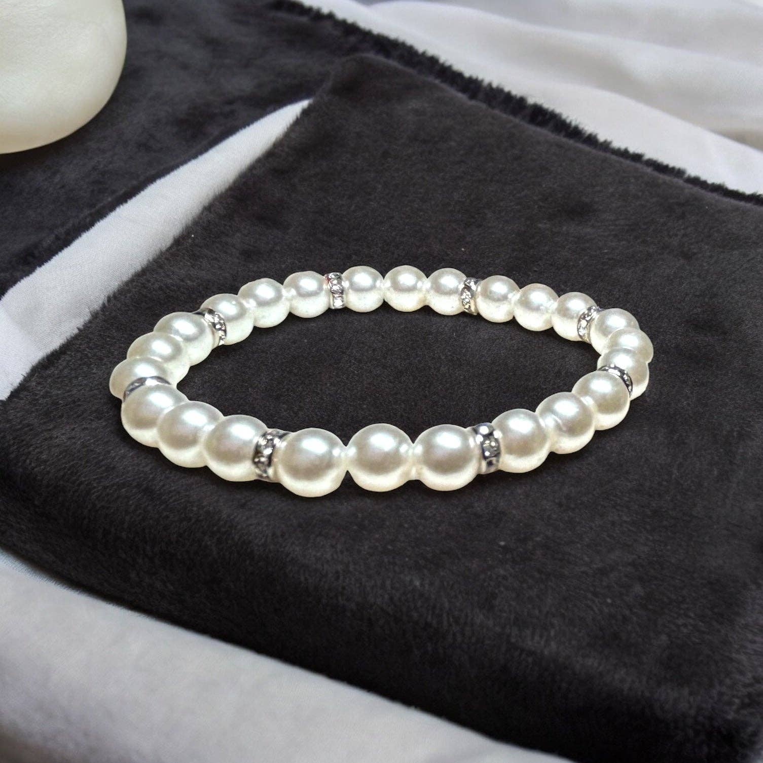 Supr Nova Wrists - Wholesale Beaded Bracelet - Pearls and Rhinestones3