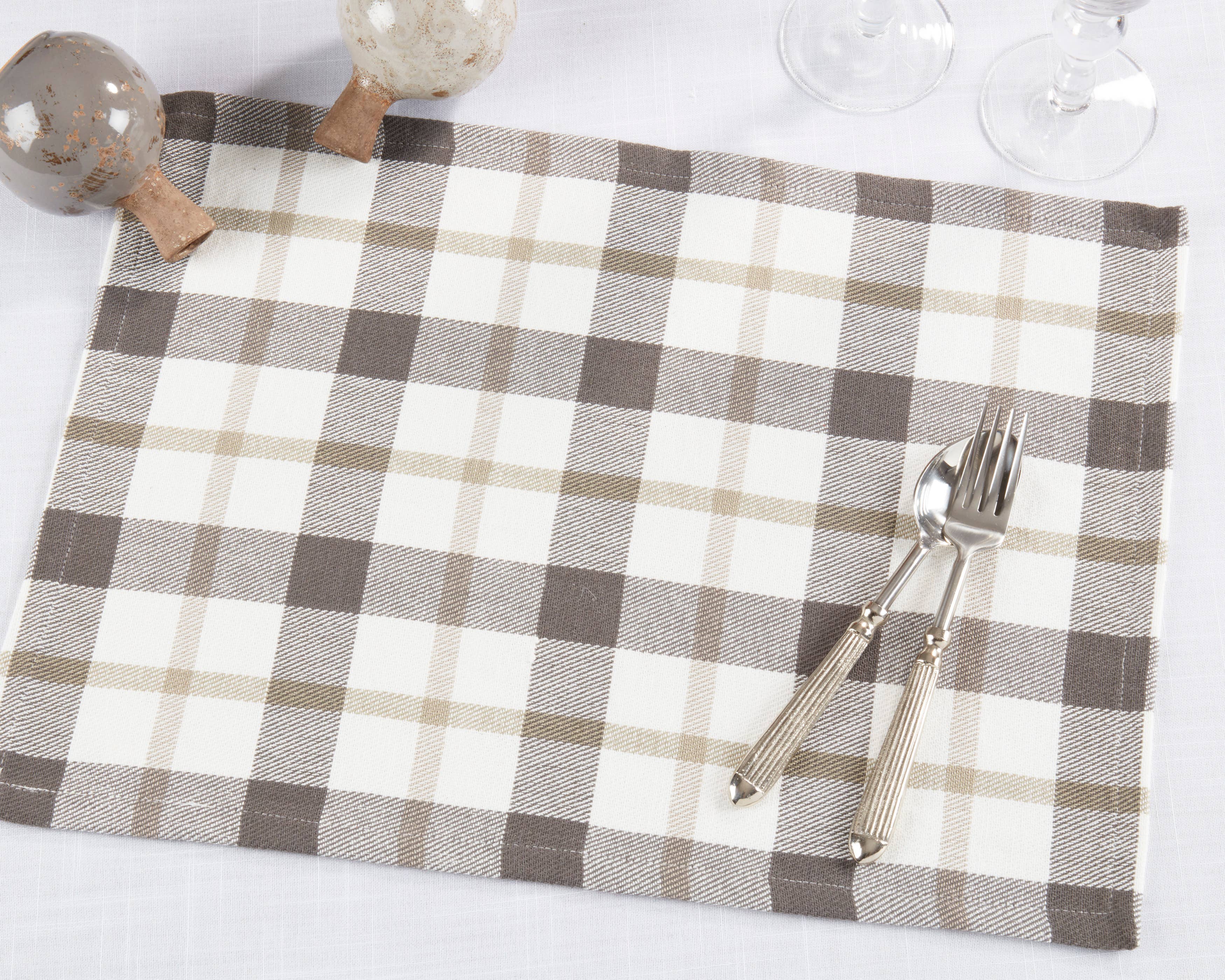Grey Plaid Placemats for wholesale on Faire2