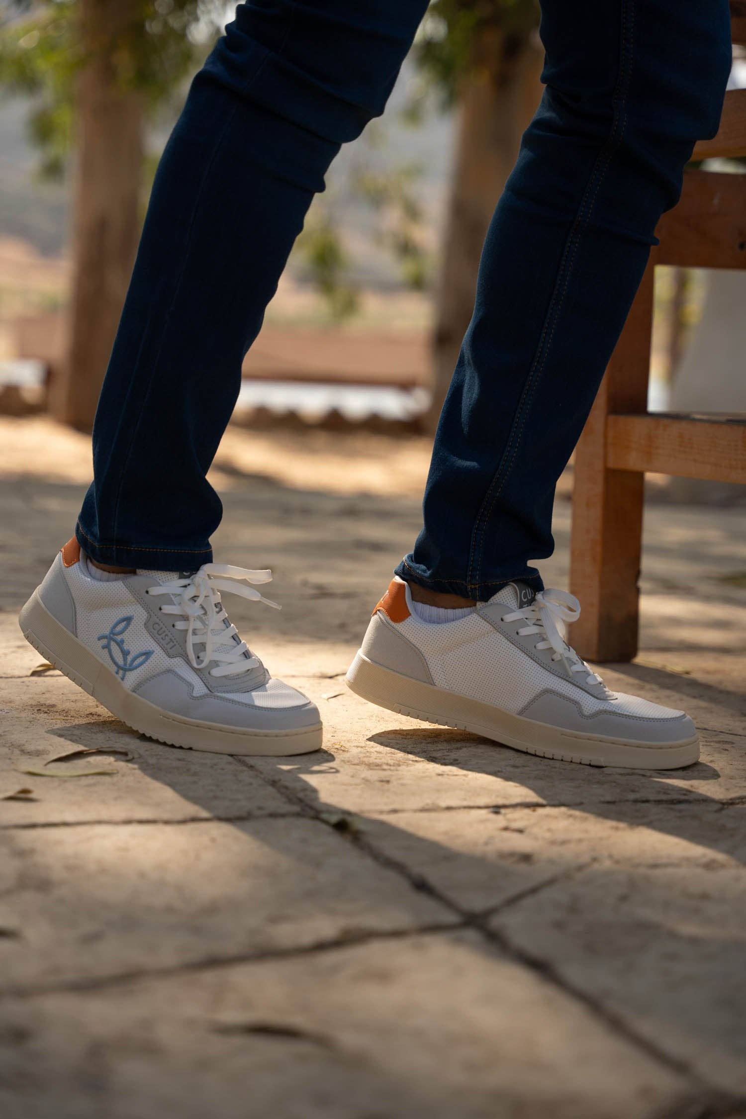 Custi Mikelo: Men's Clothing & Christmas Gifts - Wholesale Lifestyle Sneakers - Unisex - Blue Cangrejito Sneakers2