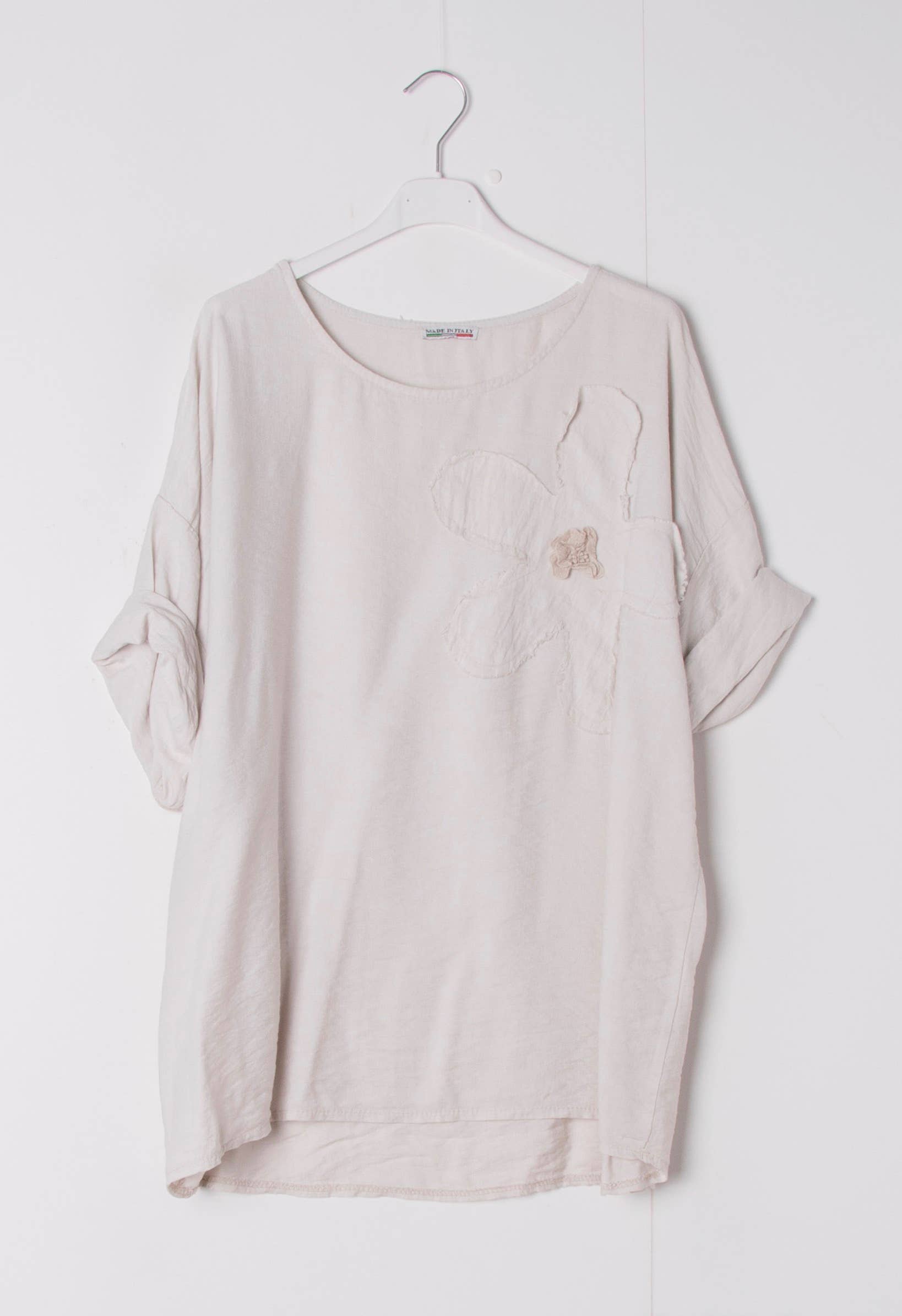 Happy look - Wholesale Blouse - Women's - Viscose Top with Round Neck and Flower Embroidery3