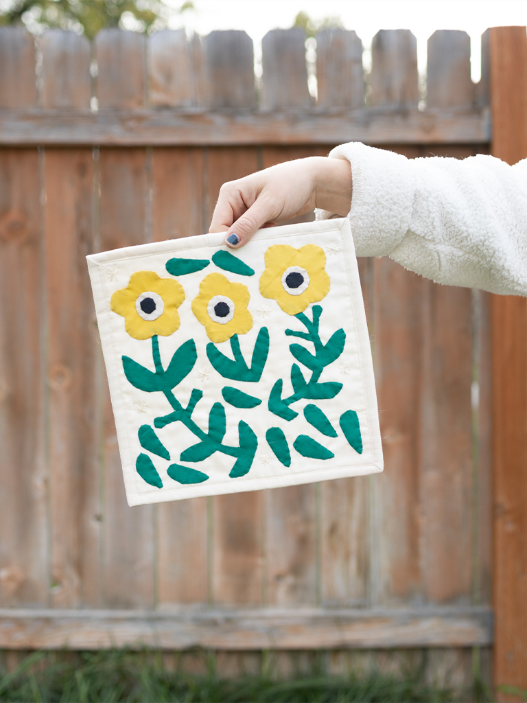 it's all in the stitch - Wholesale DIY Craft Kit - Floral Scene DIY Sewing Kit0