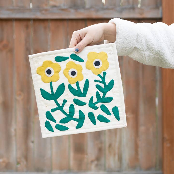 it's all in the stitch - Wholesale DIY Craft Kit - Floral Scene DIY Sewing Kit