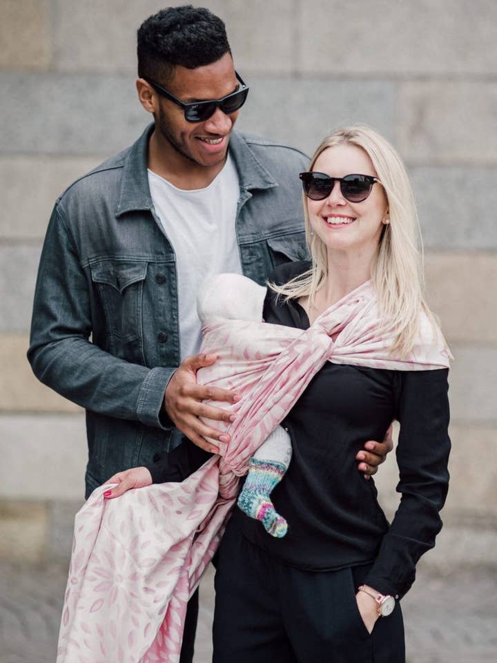 KAAMI baby sling size 4 - Flora Rose Powder for wholesale by ADViKiDS by ADViTEX GMBH