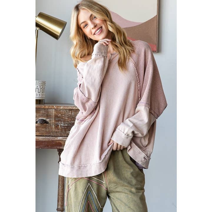 TOP DE MANGA LARGA CON CUELLO EN V Y MUESCAS EN COLORES para venta al por mayor de Oli&Hali