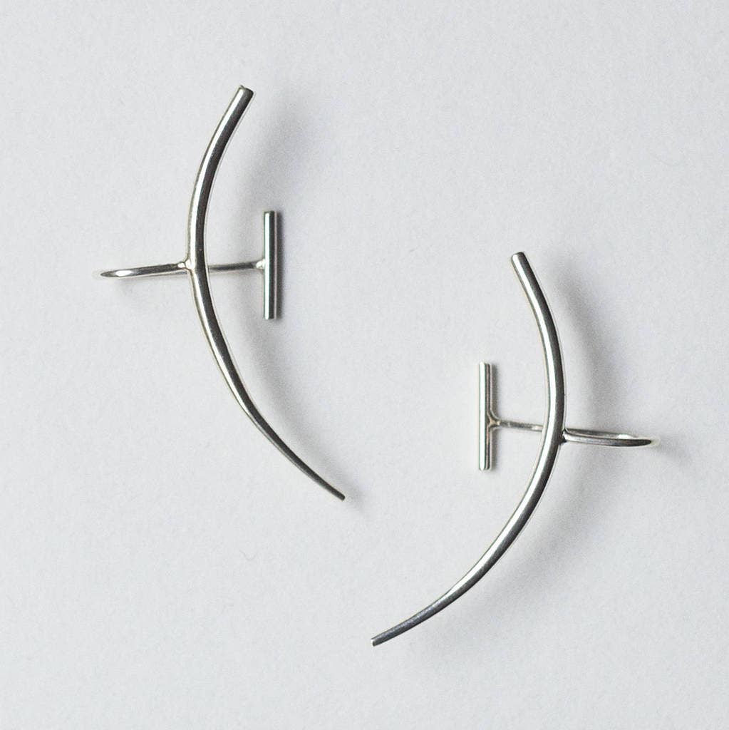 Otis Jaxon London – wholesale Cuff/wrap earrings – Tusk Ear Cuff Simple Silver Earrings2