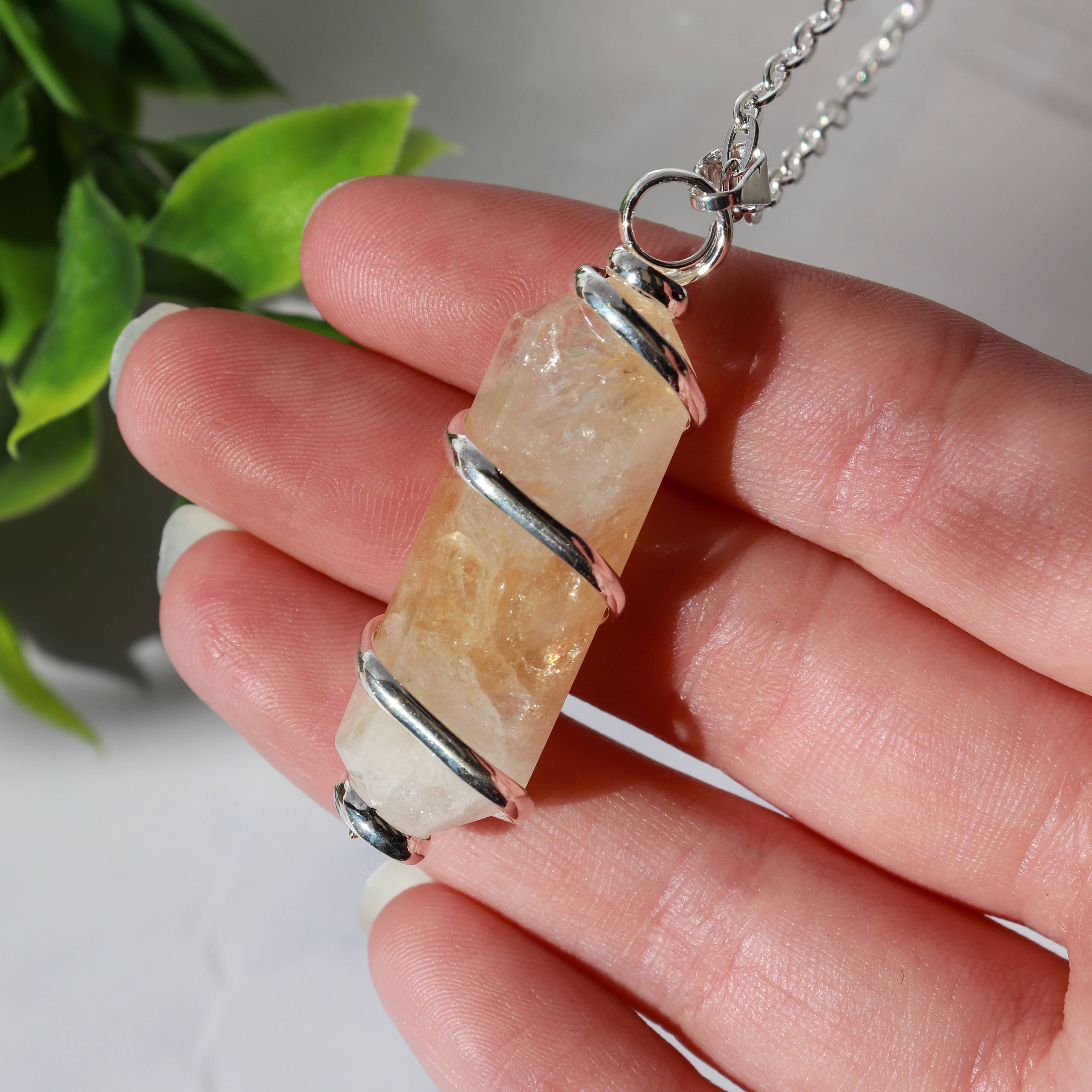 Natures Artifacts Inc - Venta al por mayor Collares con colgantes/abalorios - Colgante citrino envuelto en plata3