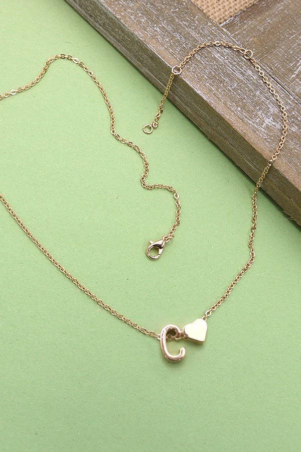 JOSSLYN by wall to wall - Wholesale Pendant/Charm Necklace - BRASS MONOGRAM INITIAL HEART CHARM NECKLACE | 80N1501