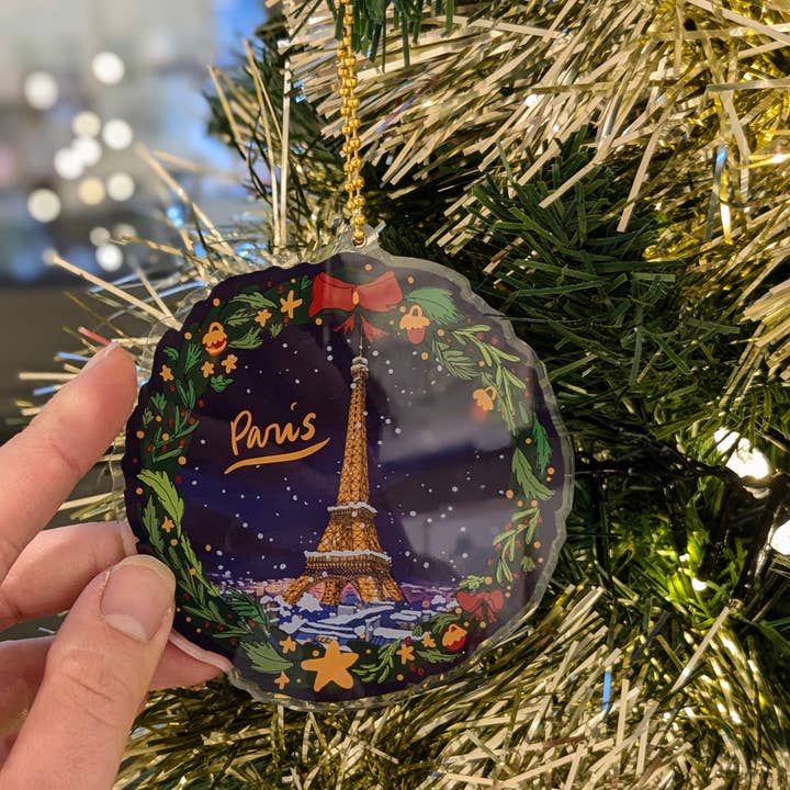 EMILIE ETTORI ILLUSTRATION â wholesale Christmas decoration â Eiffel Tower Christmas Ornament at Night2