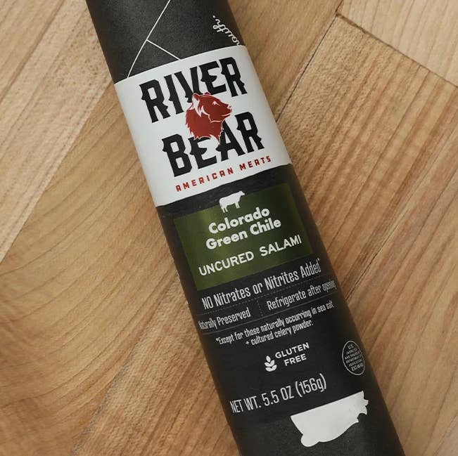 Riverbearmeats - Wholesale Salami - Salami van rundvlees, groene chili0