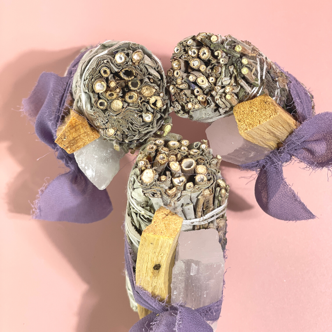 Sow the Magic - Wholesale Sage bundle - Lavender + White Sage Protection Bundle with Selenite + Palo3