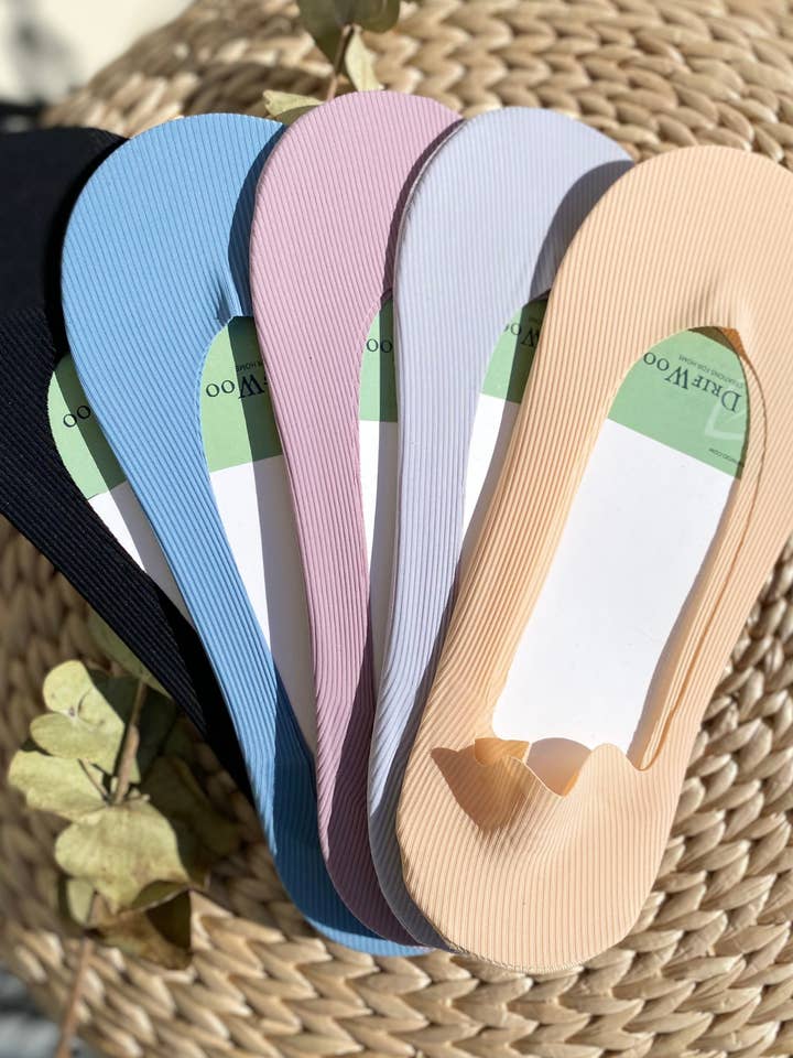 5-Pair No-Show Non-Slip Women Socks – Gift Set and other Purchase Wholesale no show. Free Returns & Net 60 Terms on Faire trending on Faire.