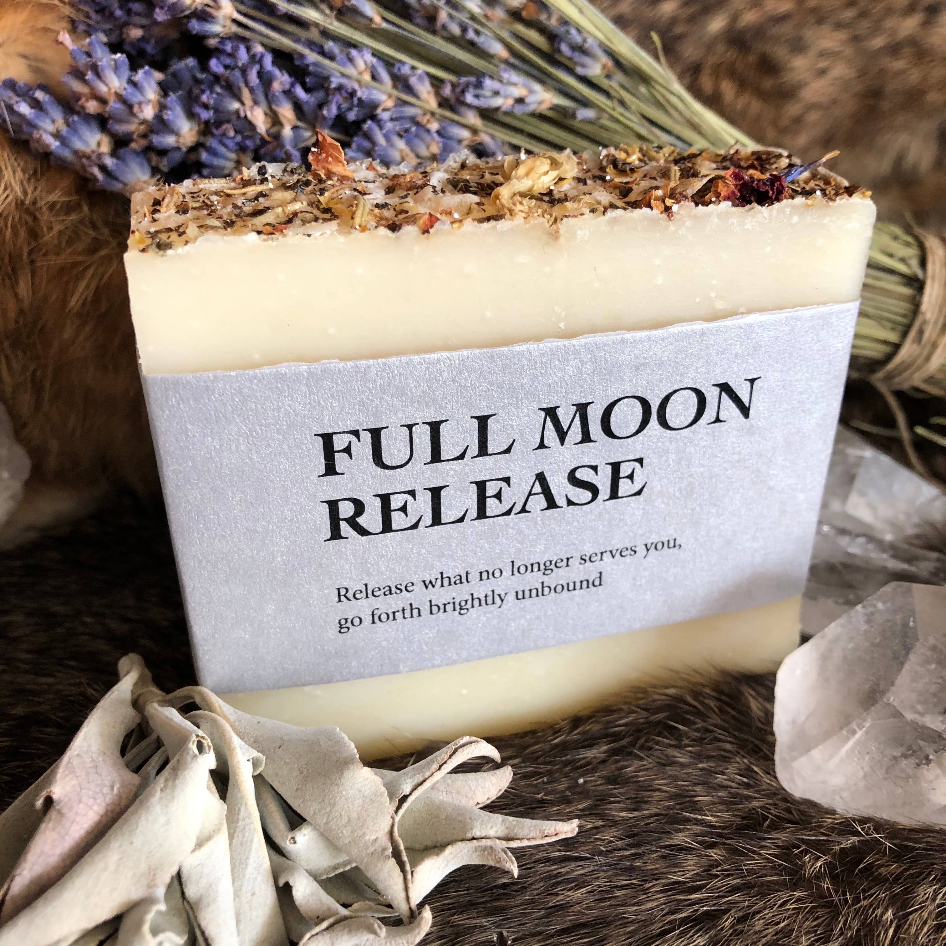 Magic Fairy Candles - Wholesale Bar Soap - 4oz Full Moon Goat's Milk Soap1
