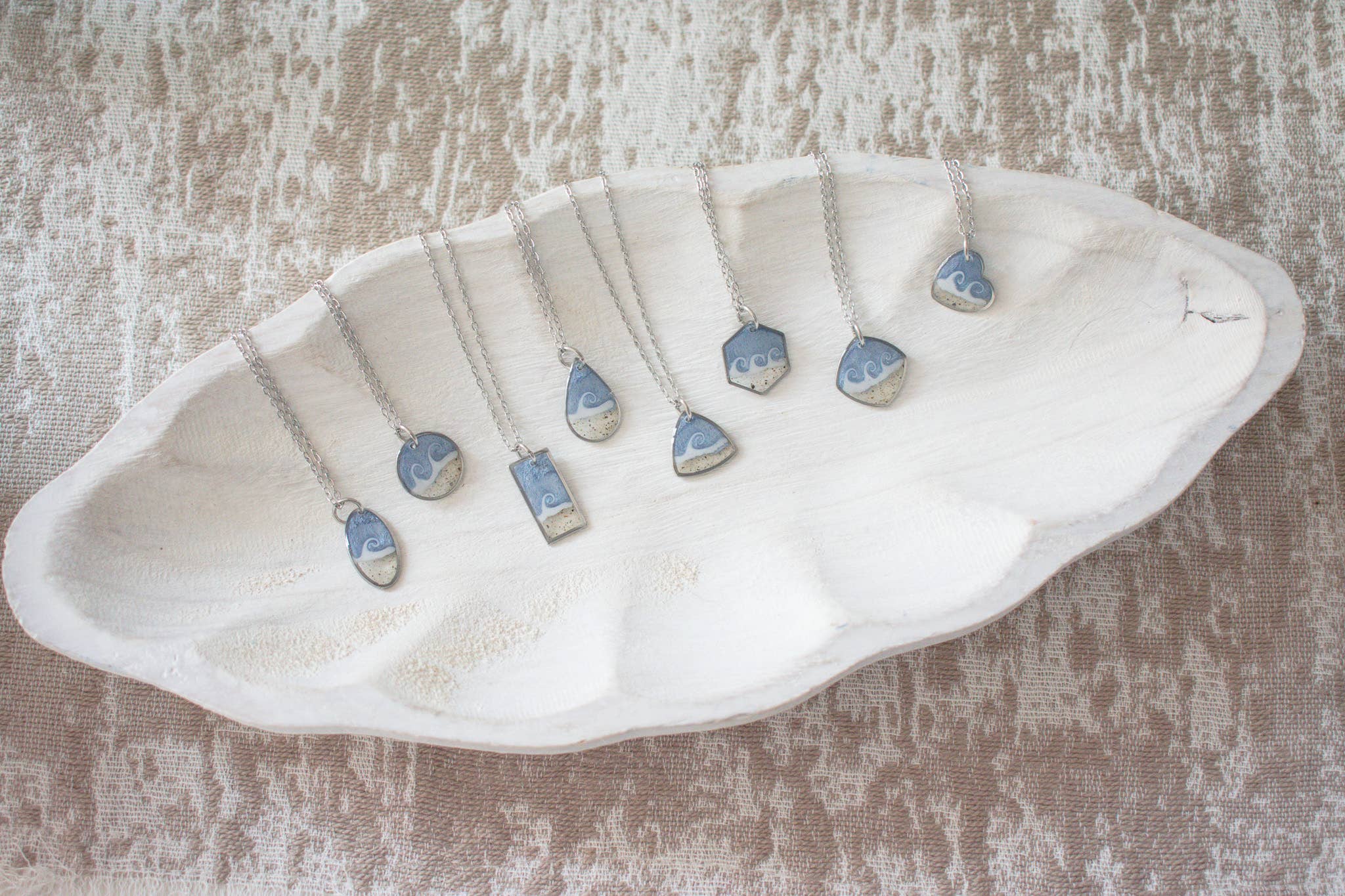 Sandy Beaches Shop - Vente Colliers à pendentif - Colliers en sable personnalisés | Pack varié | Vagues | Argent