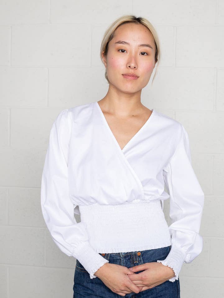 Vævet crossover-bluse for engroshandel hos NLT