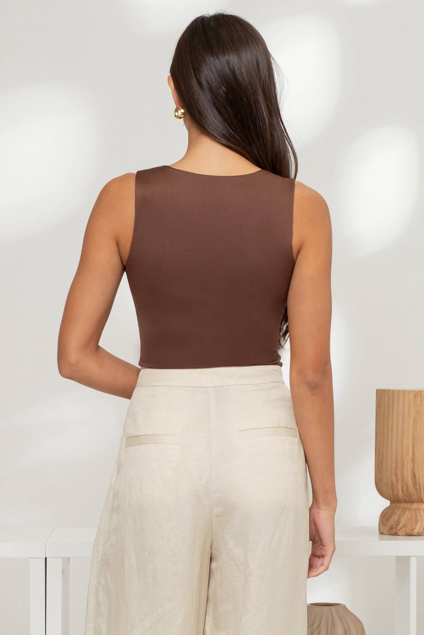 The Workshop Studio - Wholesale Knit Top - Women's - REVERSIBLE SCOOP NECK SLEEVELESS KNIT TANK TOP22