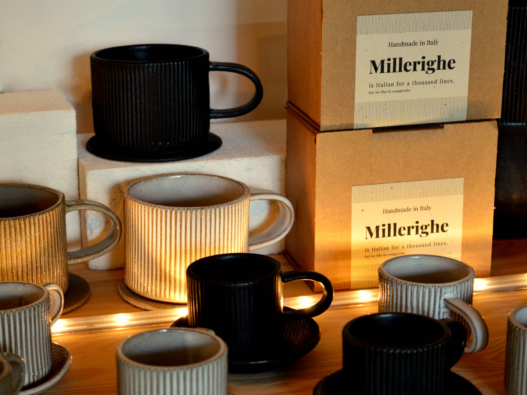 Karolina Bednorz Ceramics - Venta al por mayor Taza de café/té - Set de taza y plato de espresso Millerighe - Caja de regalo para dos8