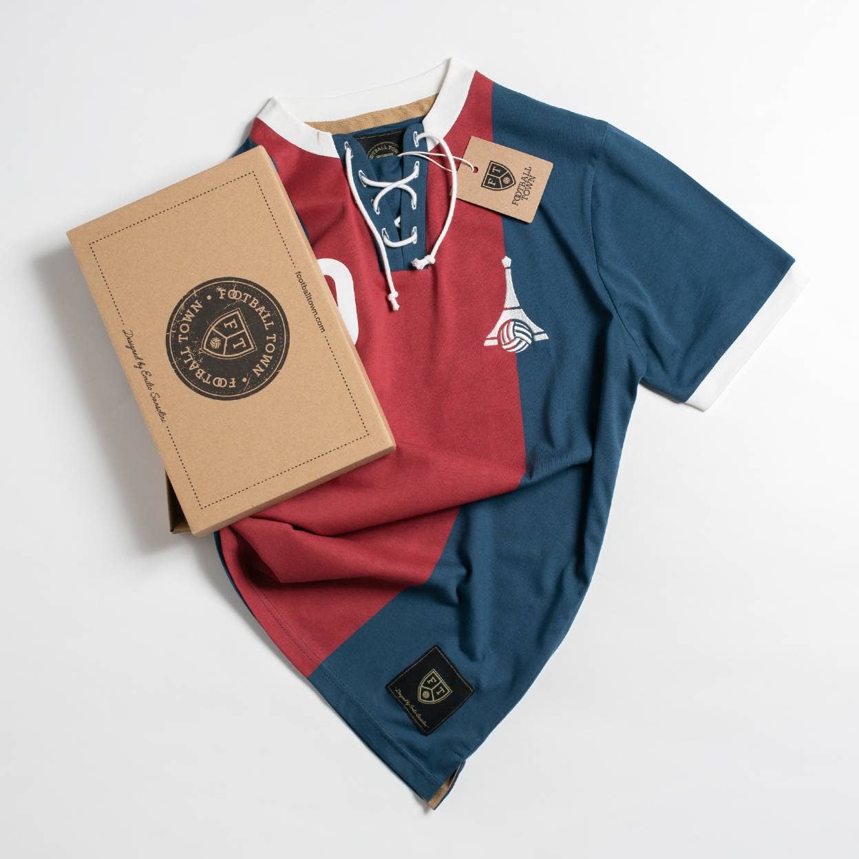 Football Town - Wholesale T-Shirt - Men's - Retro with Laces La Tour5