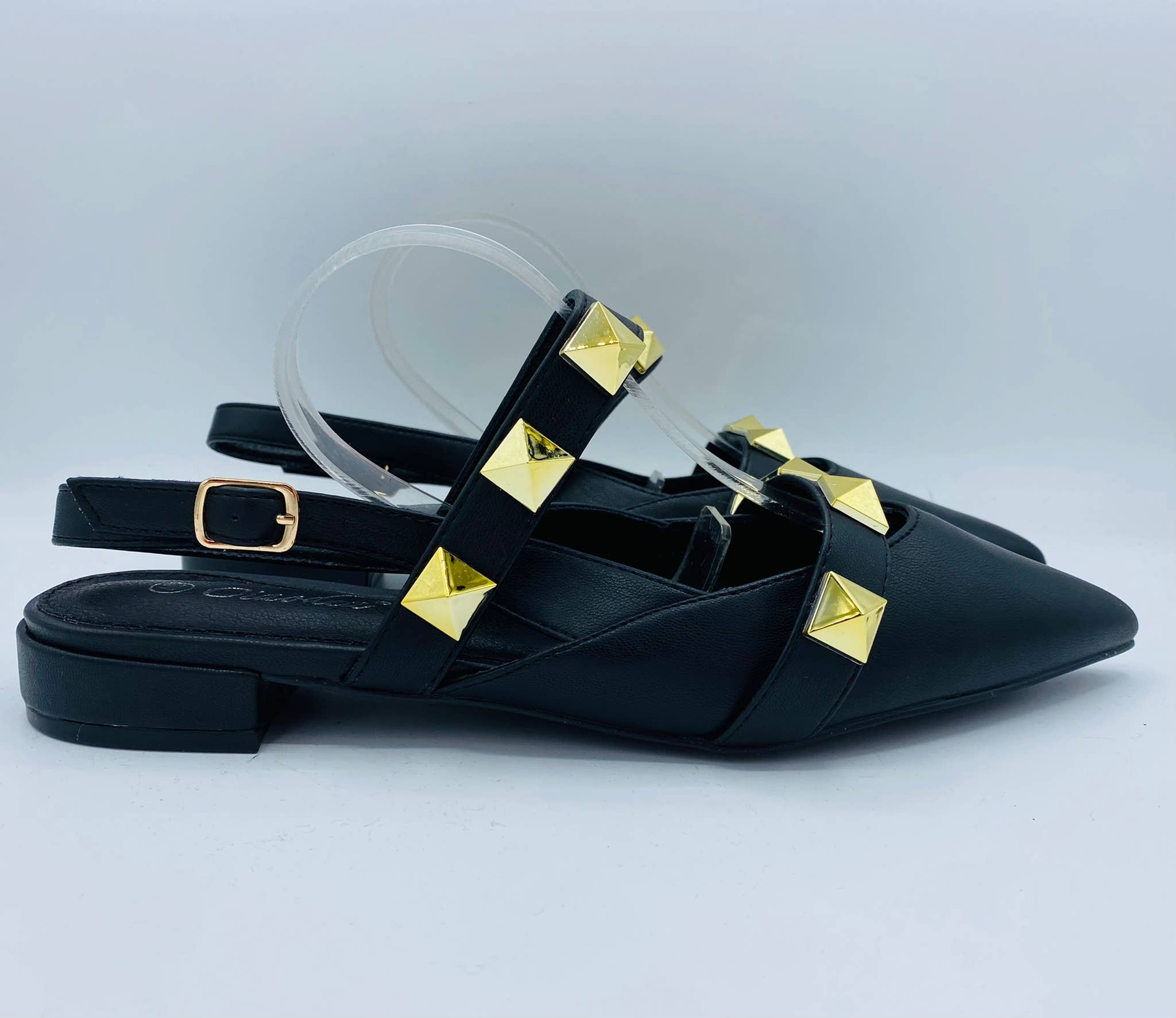 Vera Shop – Großhandel Flache Schuhe – Damen – Ballerina-Mules mit goldfarbenen Nieten3