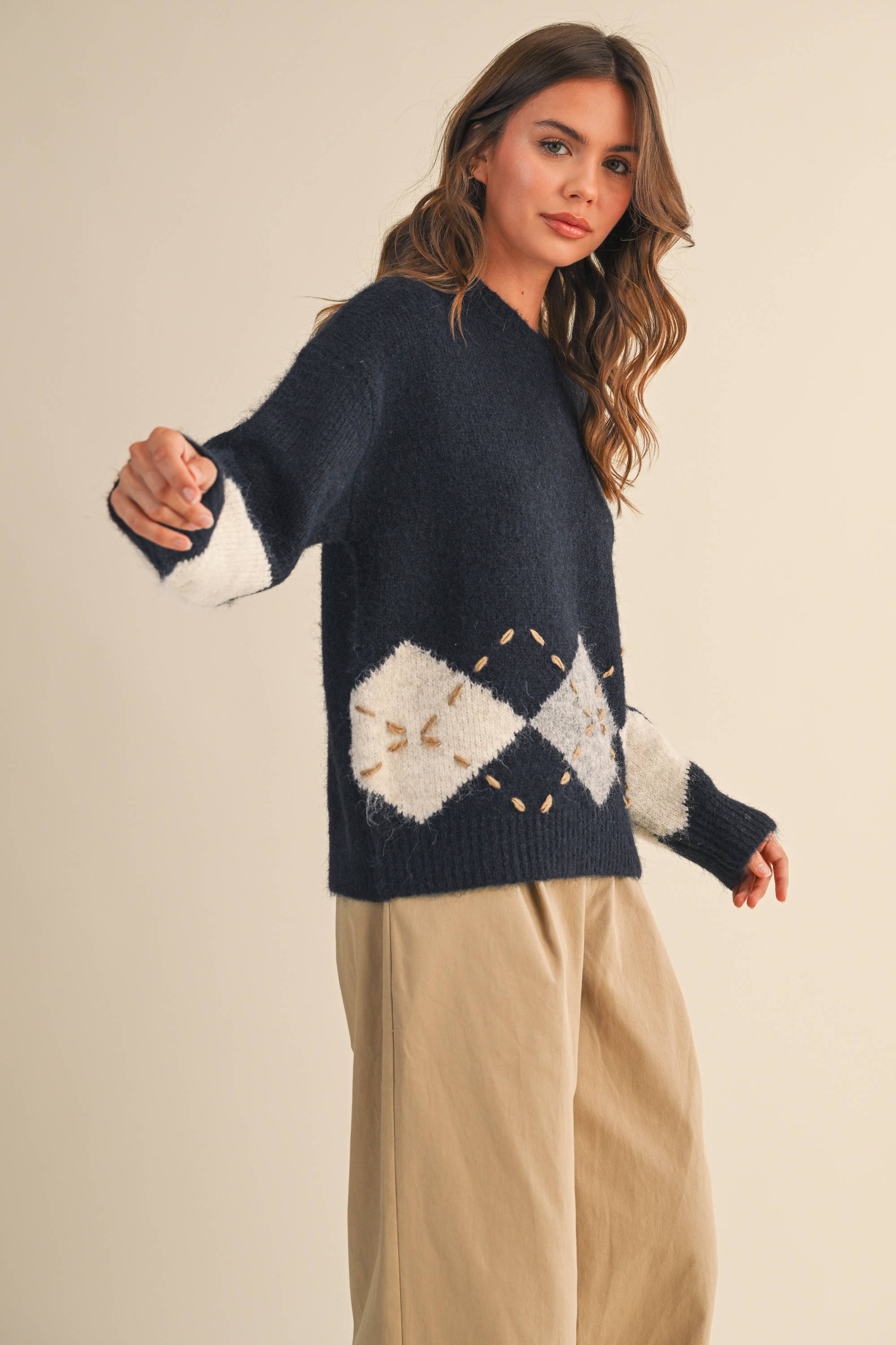 Klesis – wholesale Knitted jumper – Women′s – IT4465 ARGYLE BORDER PRINT SWEATER TOP13