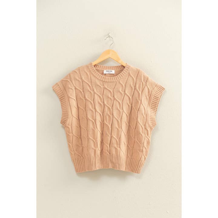 HYFVE - Wholesale Sweater Vest - Women's - Sleeveless Oversized Cable Knit Sweater Vest16