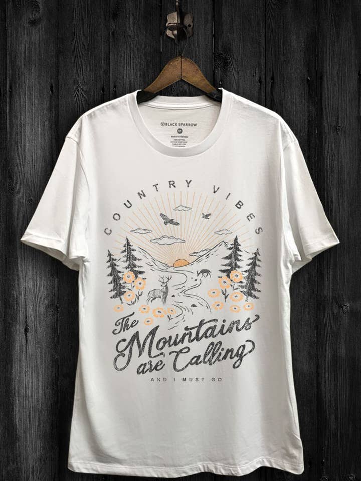 Top mit Country Vibes Berggrafik für den Großhandel von Lotus Fashion Collection