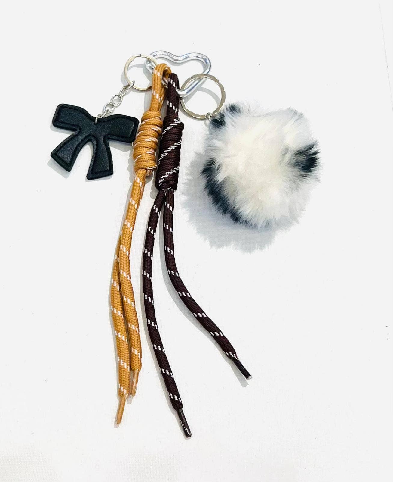 SHEERA - Wholesale Keychain - Women's - White pompom leo novelty keychain1