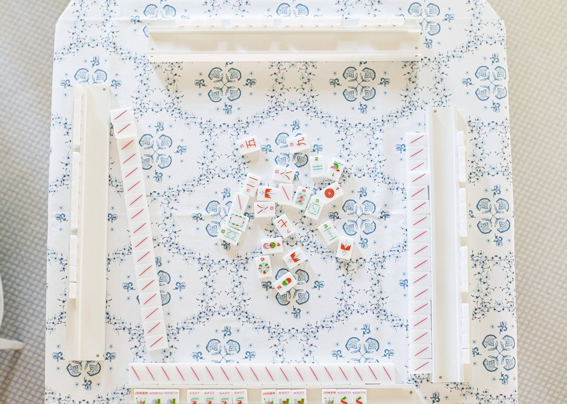 Frances Fields Home, formerly Fenwick Fields - Wholesale Tablecloth - WHOLESALE Scalloped Square Table Topper | Floral Trellis2