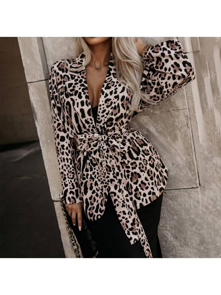 Lily Clothing - Vente Veste – femme - BLAZER IMPRIMÉ LÉOPARD À MANCHES LONGUES AVEC COL À LACETS