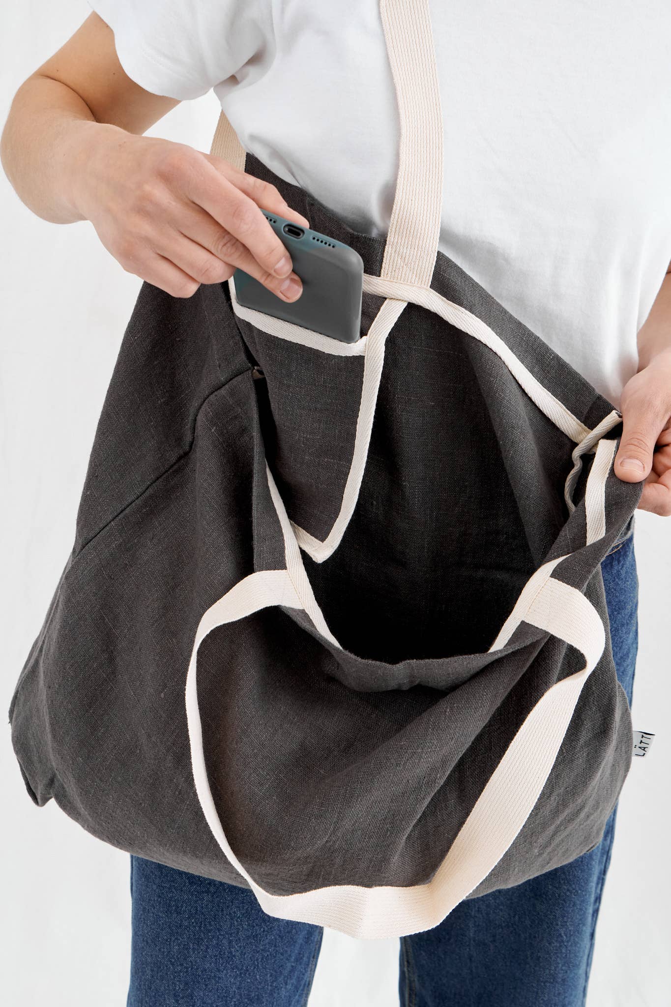 LATT - Wholesale Tote Bag - Unisex - Natural linen tote bag with pocket, large linen beach bag4