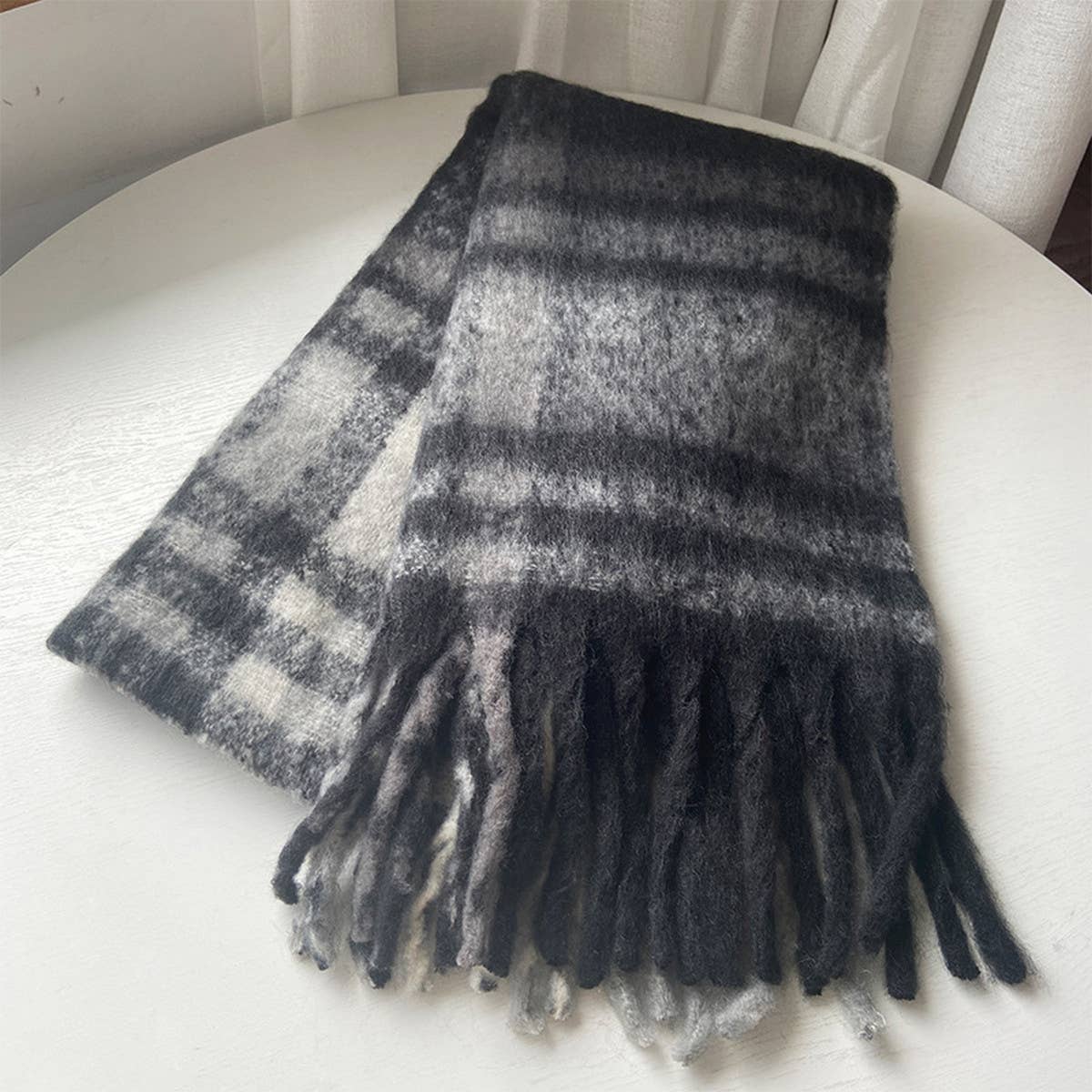 ACCITY - Wholesale Scarf - Women's - French Retro Plaid Scarf - Winter Tassel Wrap_CWASC03271