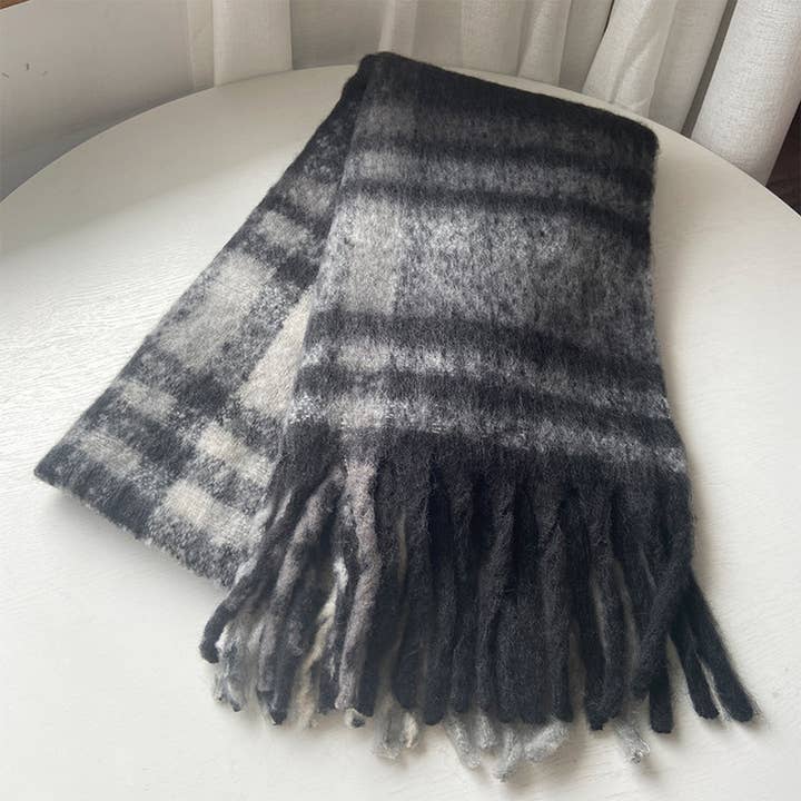 ACCITY - Wholesale Scarf - Women's - French Retro Plaid Scarf - Winter Tassel Wrap_CWASC03271