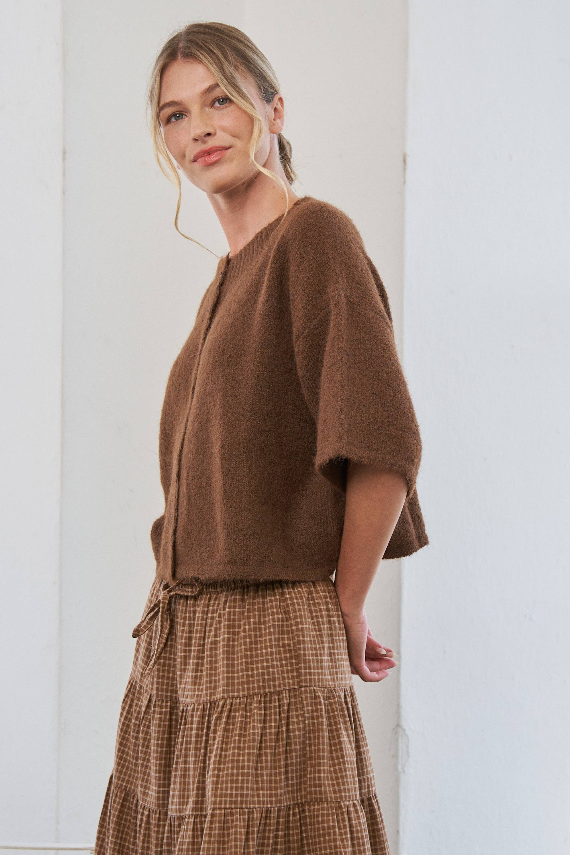 CANDESCENT - Wholesale Cardigan - Women's - Cropped Boxy Soft Knit Cardigan - LOU CARDIGAN10