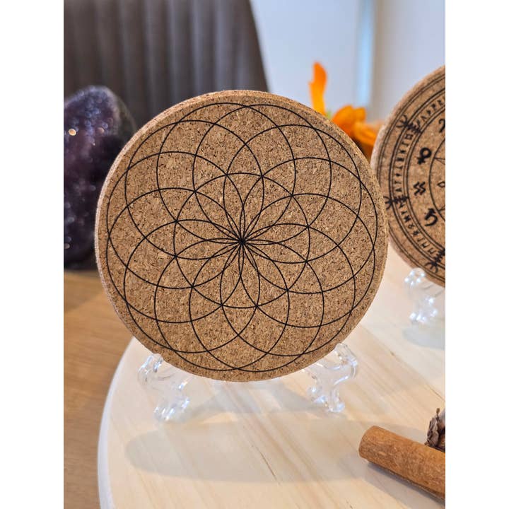 Crystal Cove Minerals – wholesale Crystal grid – Small Crystal Grid Cork Boards