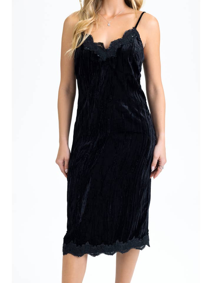 Miss Me - Wholesale Dress - Women's - CRUSHED VELVET MIDI DRESS - MD1862T2
