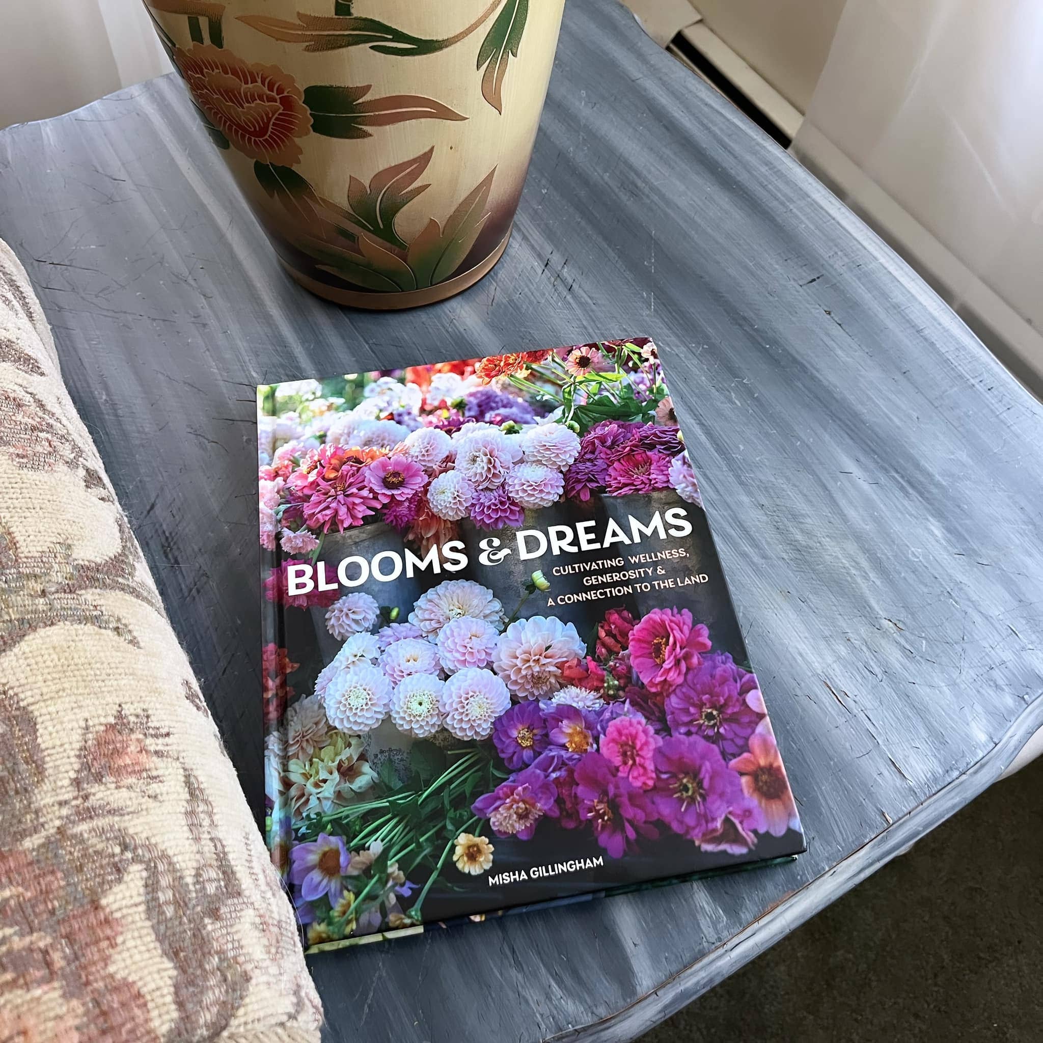 Gibbs Smith - Wholesale Home & Garden - Blooms & Dreams: Cultivating Wellness, Generosity/Connection4