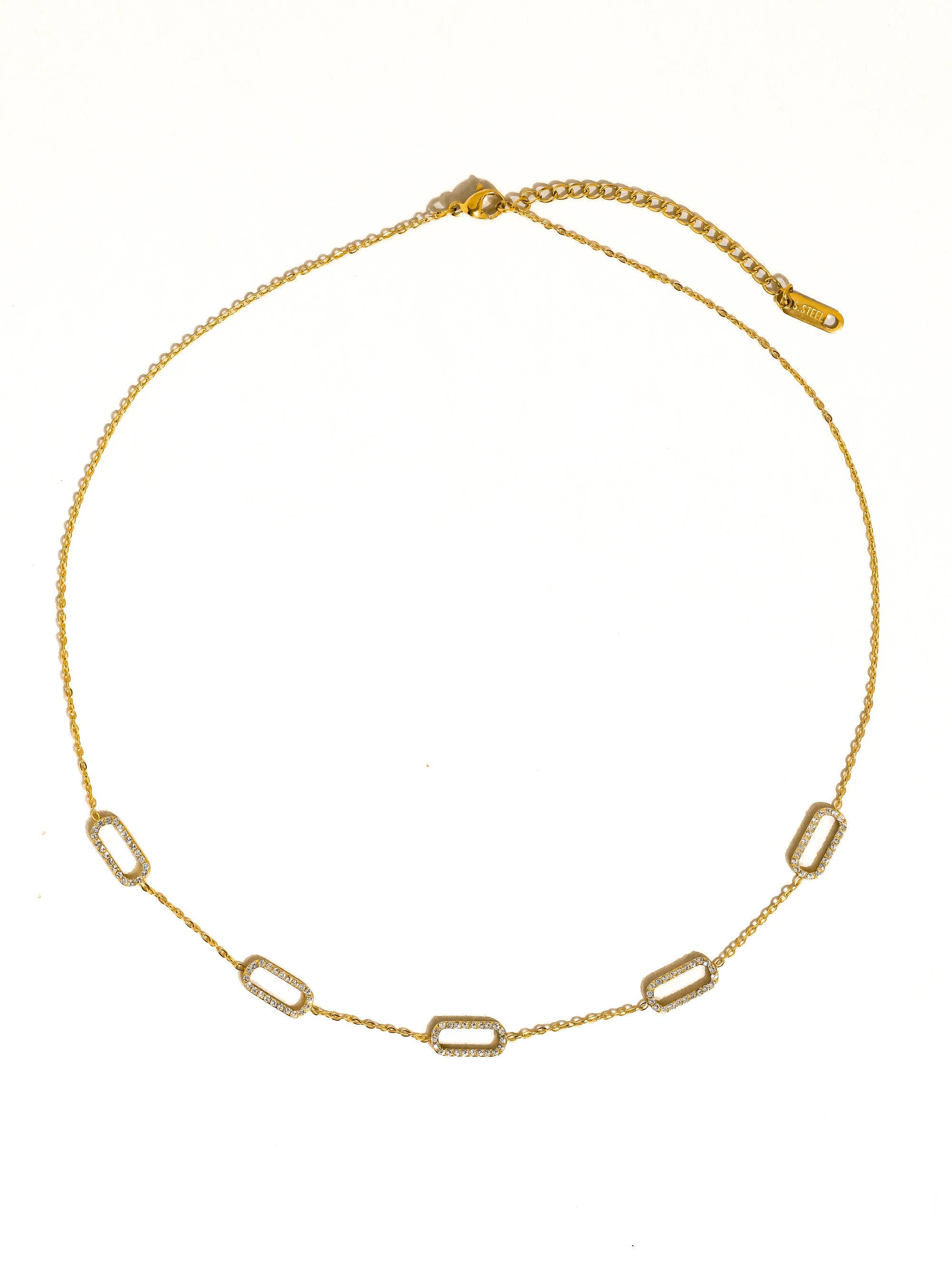Burnisse 18K Gold Non-Tarnish Dainty Chain Necklace for wholesale on Faire3