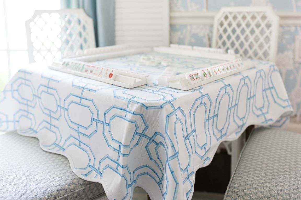 Frances Fields Home, formerly Fenwick Fields – Toalha de mesa por atacado – ATACADO Toalha de Mesa Quadrada com Bordas Onduladas | Corrente de Bambu Azul Celeste2