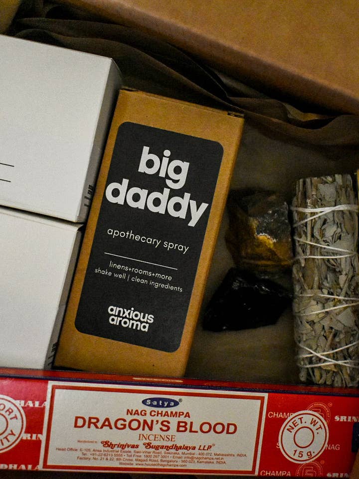 De spreukendoos van Gentle Man voor wholesale door Anxious Aroma