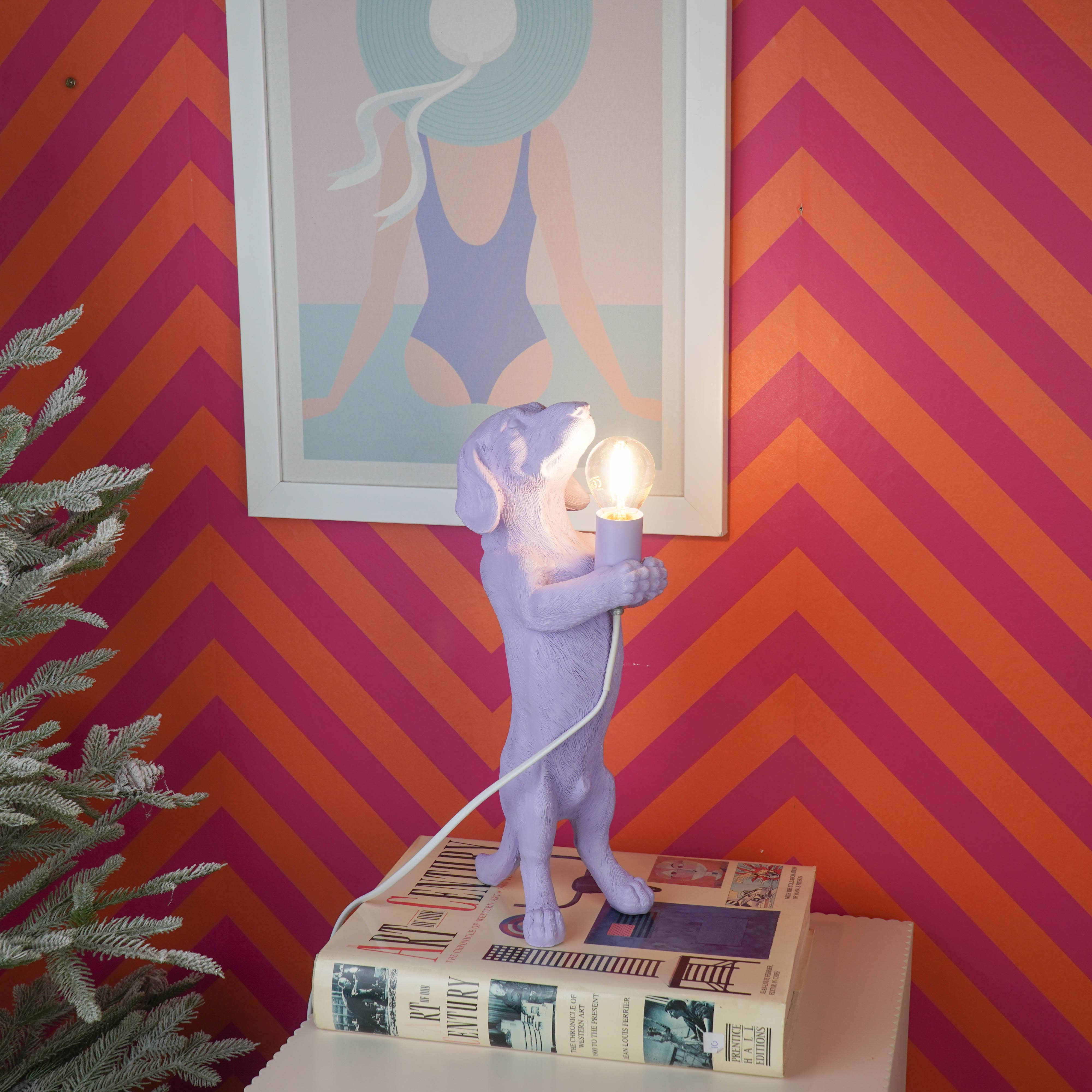 Housevitamin bv - Wholesale Figurine Lamp - Table Lamp - Dachshund - Polyresin - E14 - Lilac- 10x15x38cm1