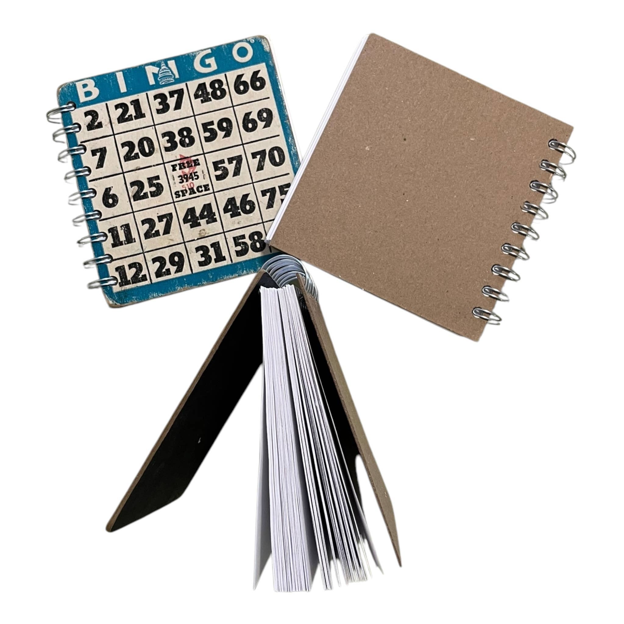 StuckOnU Art - Vente Journal intime - Journal de cartes de bingo vintage bleu recyclé - 5x5"2