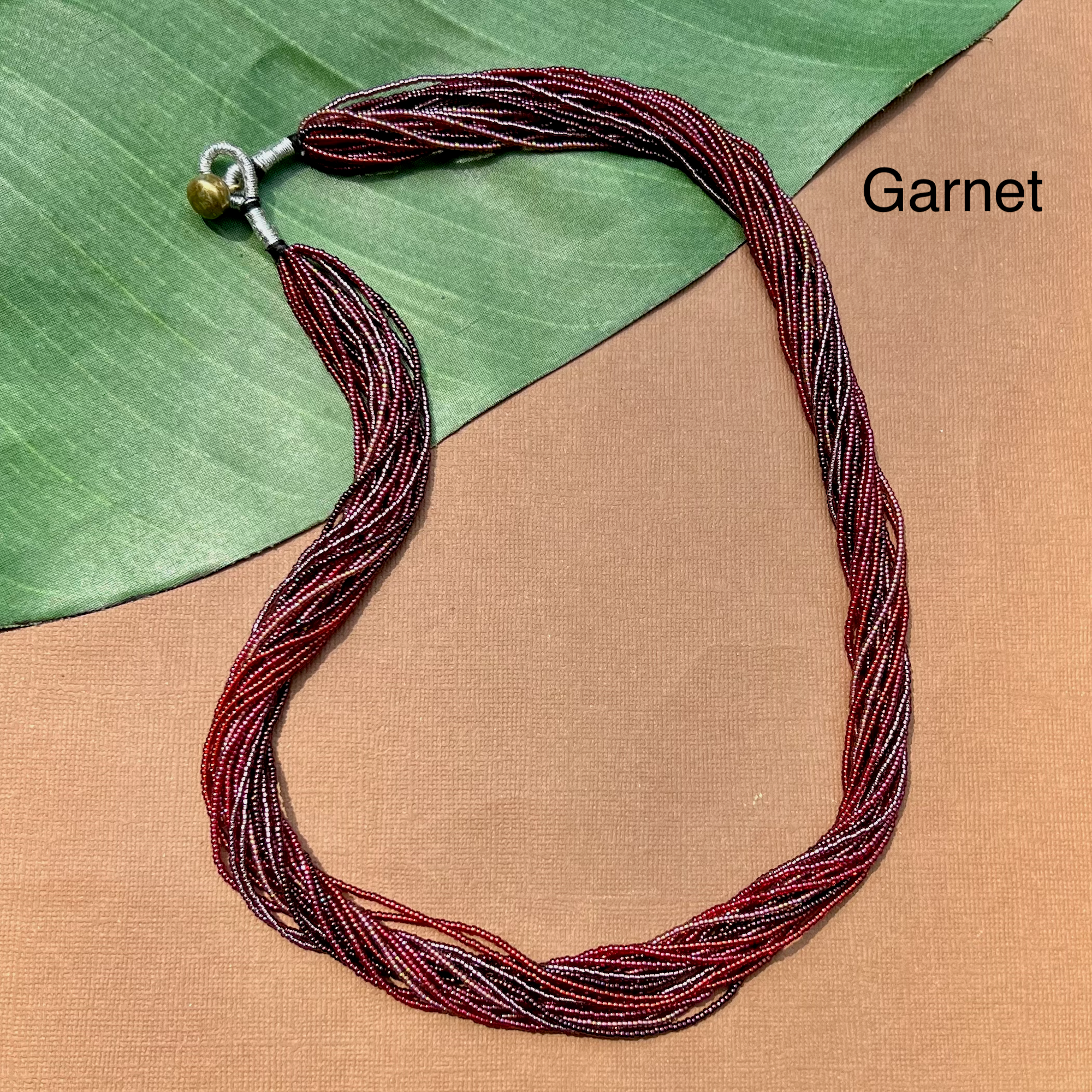 Bead Goes On – Colar com missangas/pérolas por atacado – Colares Grossos de Missangas de Múltiplas Fios - Fecho de Botão de Lótus4