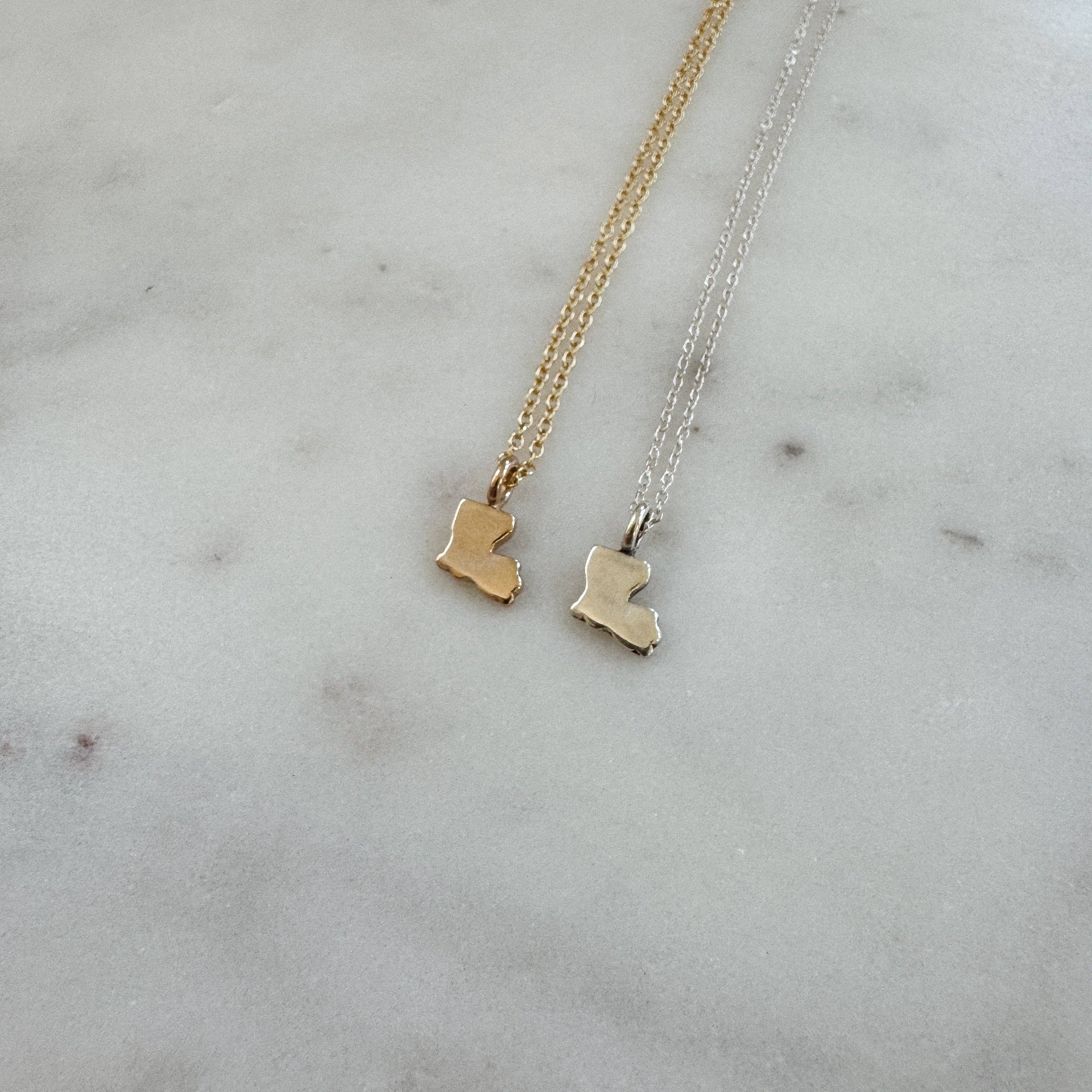 Mimosa Handcrafted - Wholesale Individual Charm/Pendant - LOUISIANA STATE PENDANT14