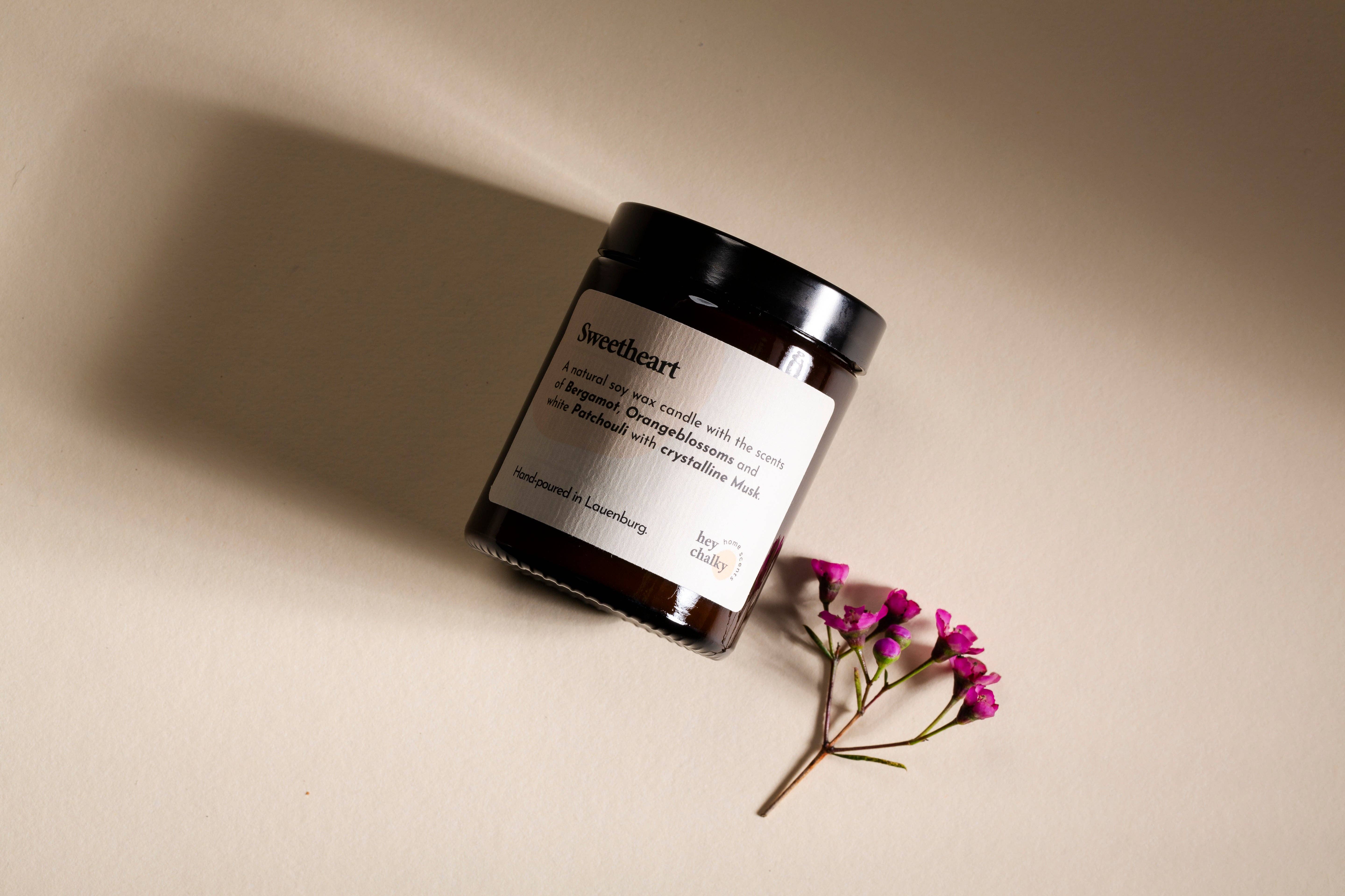 Hey Chalky GmbH – wholesale Burkljus – Sweetheart Sojaljus 155 g | Tillverkat i Tyskland | Handgjort1