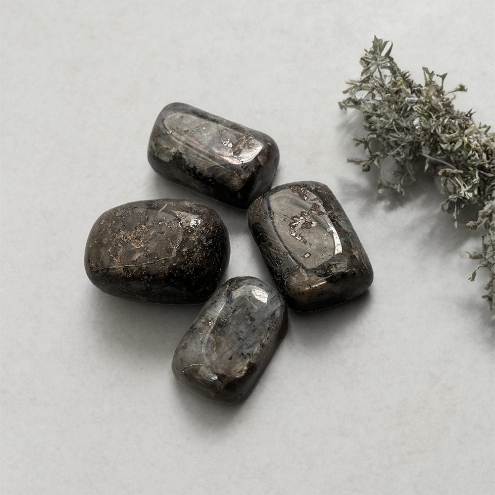 VIE - Wholesale Spiritual Stone/Crystal - Tumbled Crystals, 250g Pack100