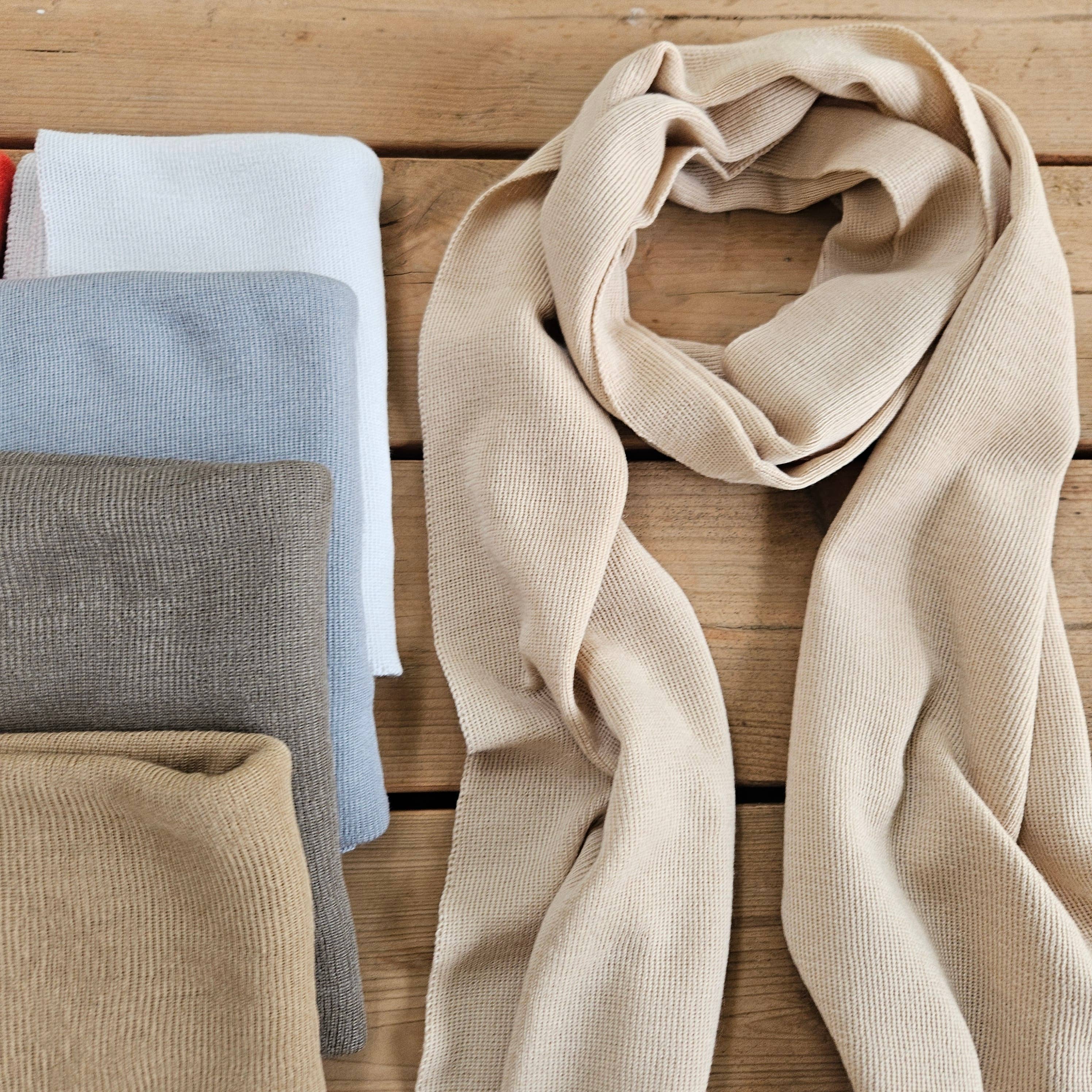 NorraVilla - Wholesale Sjaal - Uniseks - Sjaal van 100% merinowol voor dames of heren - Unisex Offwhite4