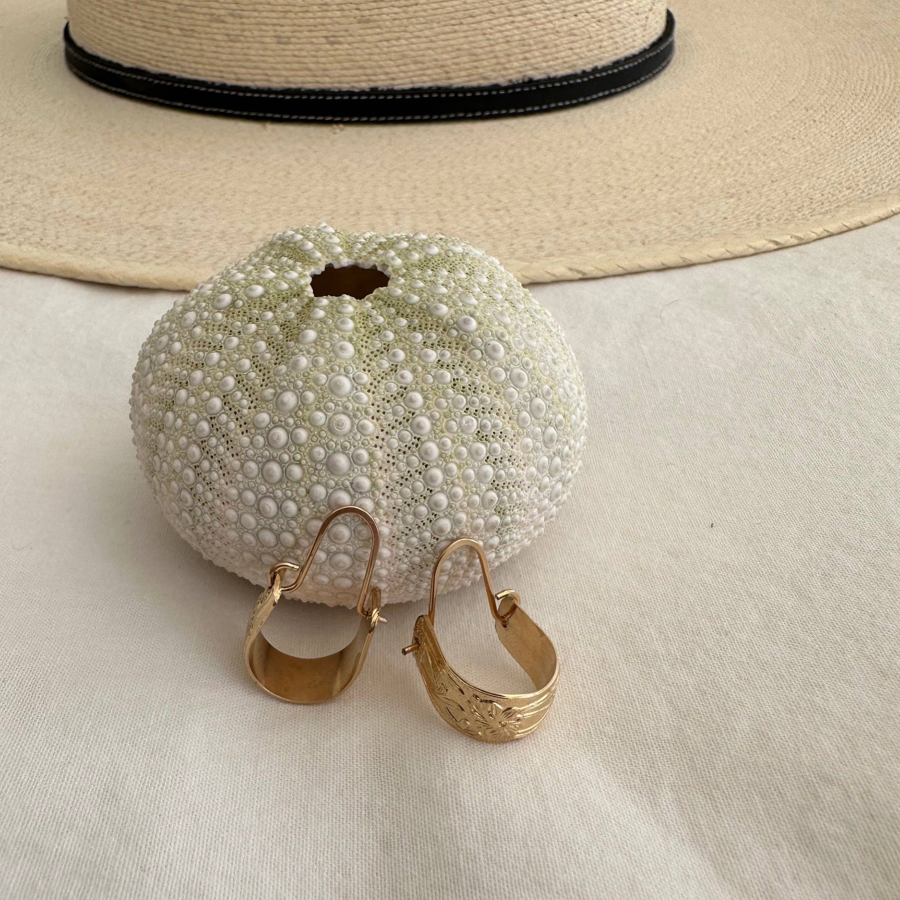 Scout and Sea - Wholesale Hoop Earrings - Wren Hoop