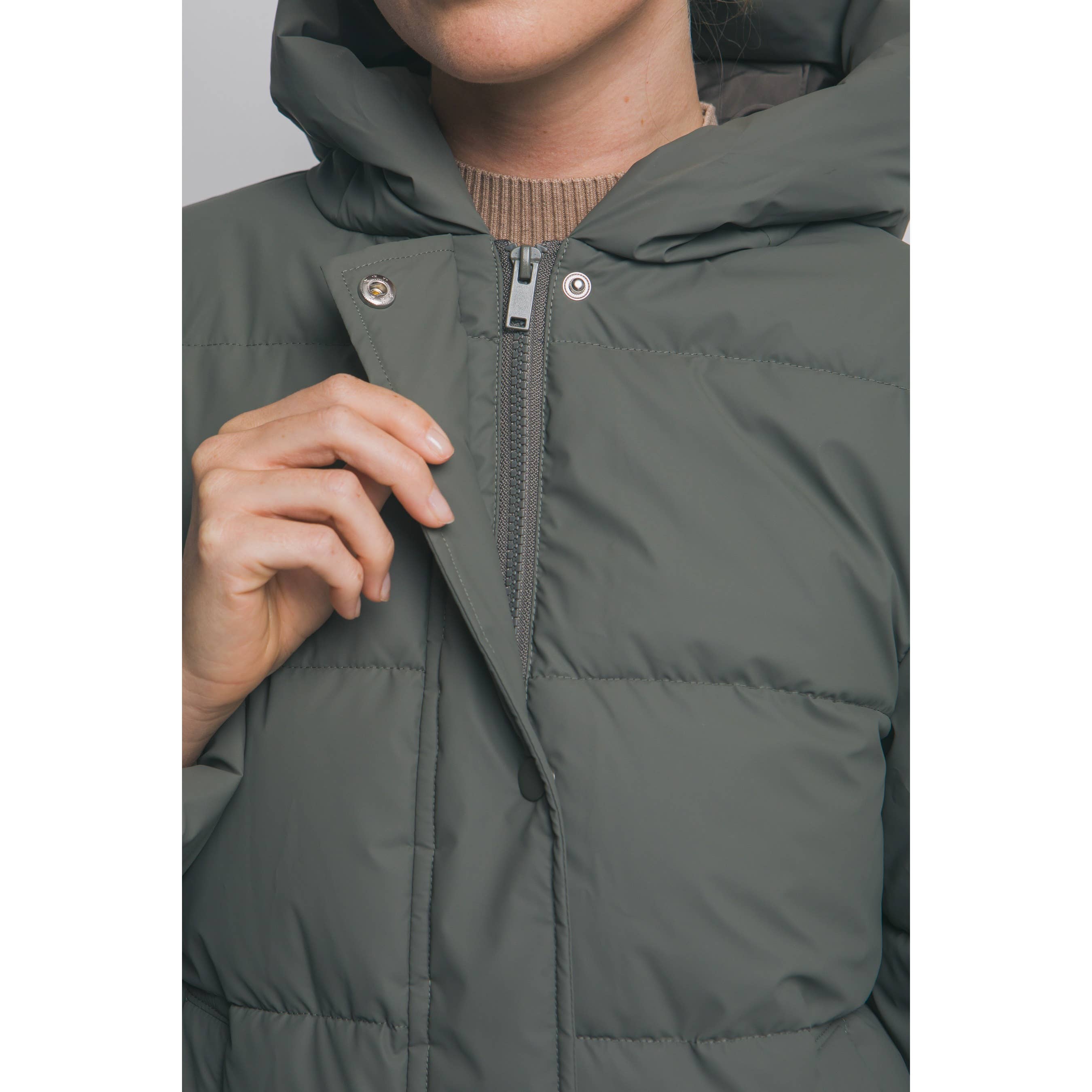 Timeless - Wholesale Coat - Women's - Hooded Long Puffer Coat9