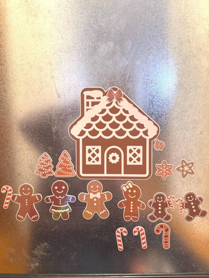 Magnetic Gingerbread House Kit | Perfect Screen Free Activity For This Holiday Season for wholesale by Schwingline Shop