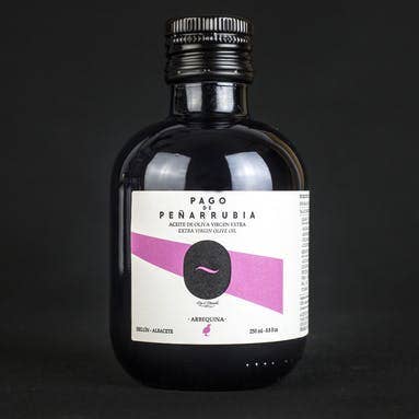 Organic extra virgin olive oil ARBEQUINA 250 ml for wholesale by Pago de Peñarrubia