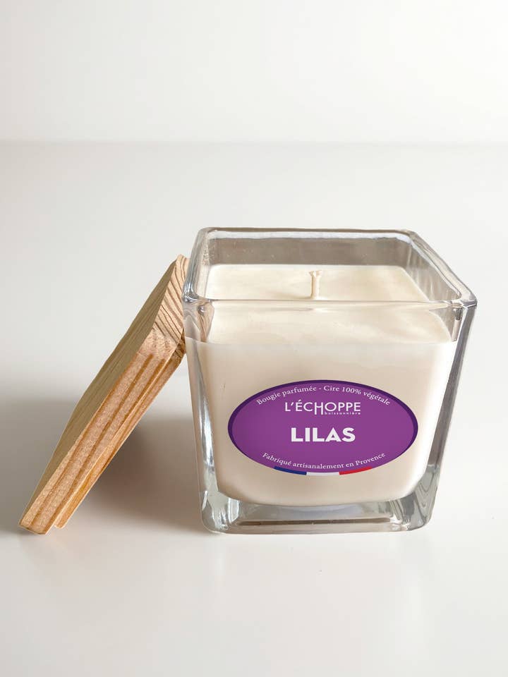 Lilac - Scented Candle 190g for wholesale by L'Échoppe Buissonnière